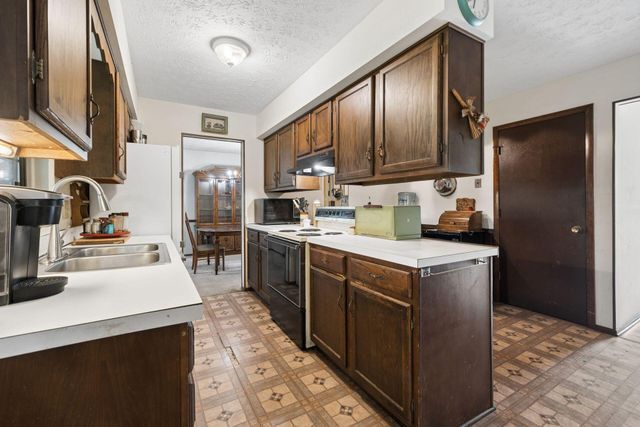 5209 Paw Paw Road, Columbus, OH 43229