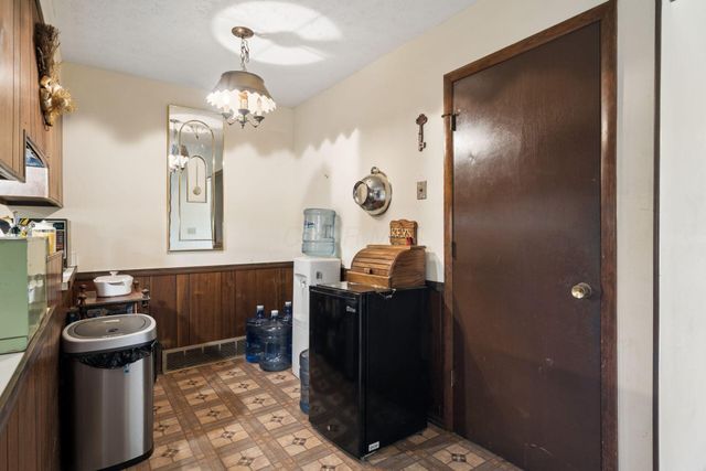 5209 Paw Paw Road, Columbus, OH 43229