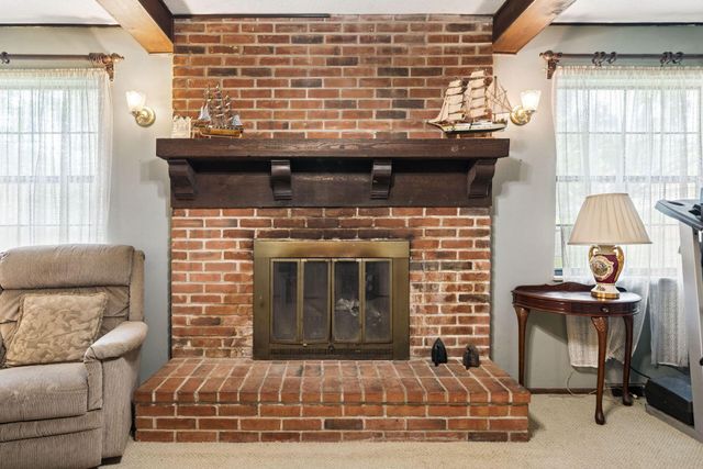 5209 Paw Paw Road, Columbus, OH 43229
