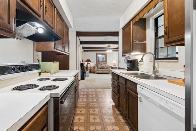 5209 Paw Paw Road, Columbus, OH 43229