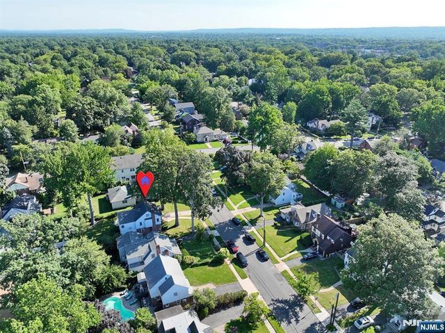 1116 Trafalgar Street, Teaneck, NJ 07666
