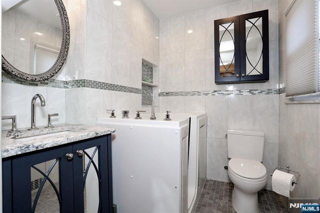 1116 Trafalgar Street, Teaneck, NJ 07666
