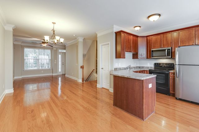 519 Saint Jules Ln, Nashville, TN 37211