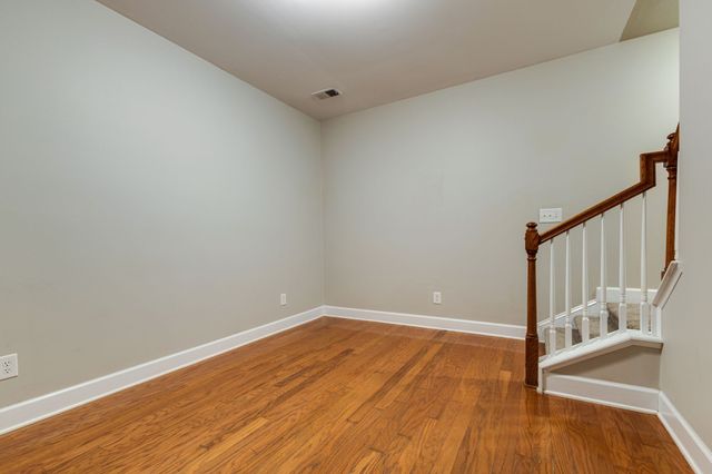 519 Saint Jules Ln, Nashville, TN 37211