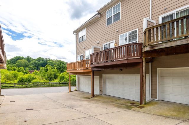519 Saint Jules Ln, Nashville, TN 37211