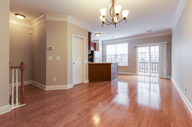 519 Saint Jules Ln, Nashville, TN 37211
