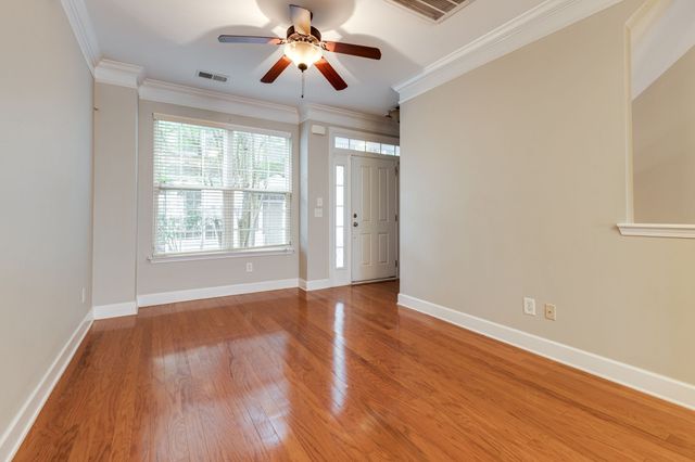 519 Saint Jules Ln, Nashville, TN 37211