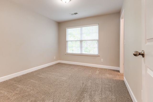 519 Saint Jules Ln, Nashville, TN 37211
