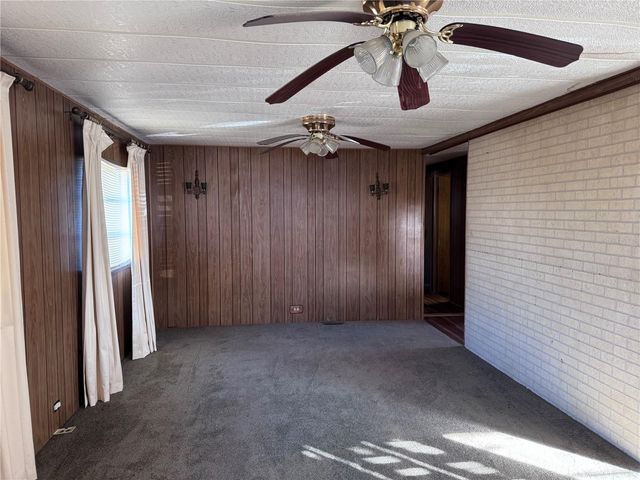 11 ROBIN LANE, Winter Haven, FL 33880