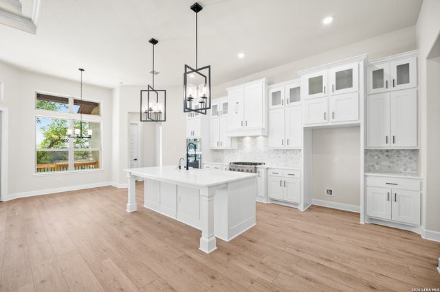 671 Legend Park, Castroville, TX 78009