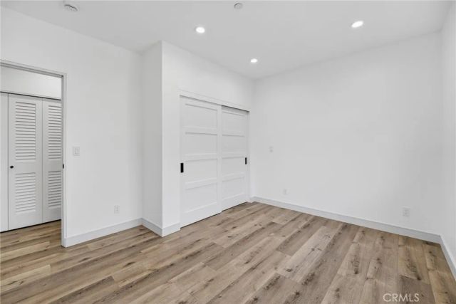 7334 Owensmouth Avenue, Canoga Park, CA 91303