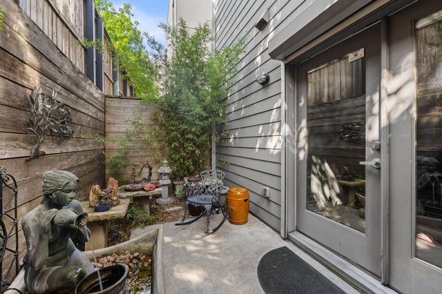 1820 Palm Street, Houston, TX 77004
