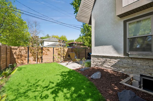 3844 Xerxes Avenue S, Minneapolis, MN 55410
