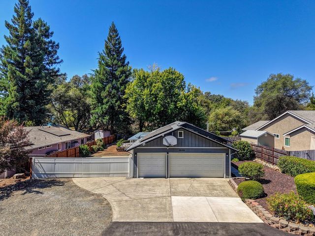 2648 Royal Park Dr, Cameron Park, CA 95682