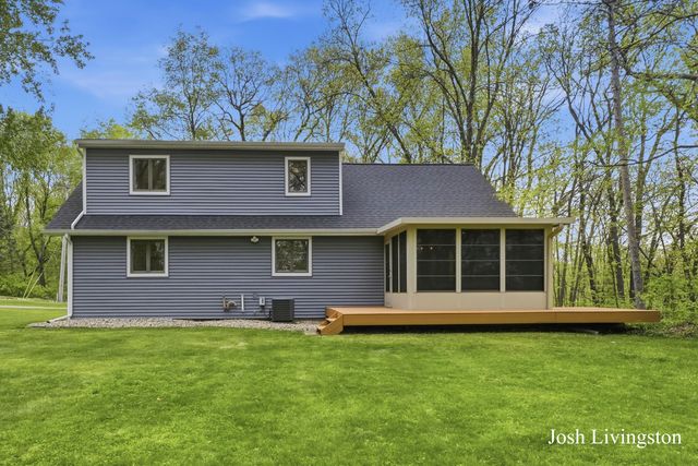 1551 Sargent Avenue Se, Ada Twp, MI 49301