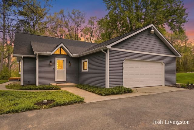 1551 Sargent Avenue Se, Ada Twp, MI 49301