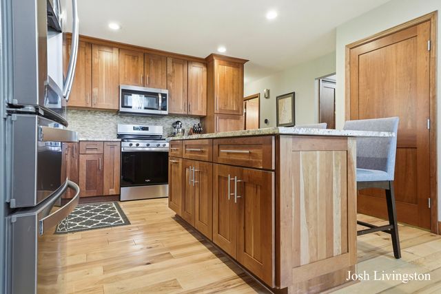 1551 Sargent Avenue Se, Ada Twp, MI 49301
