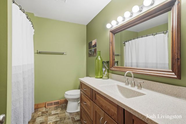 1551 Sargent Avenue Se, Ada Twp, MI 49301
