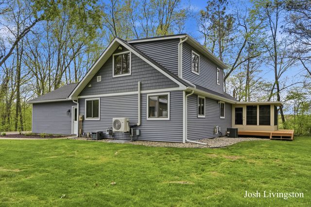 1551 Sargent Avenue Se, Ada Twp, MI 49301