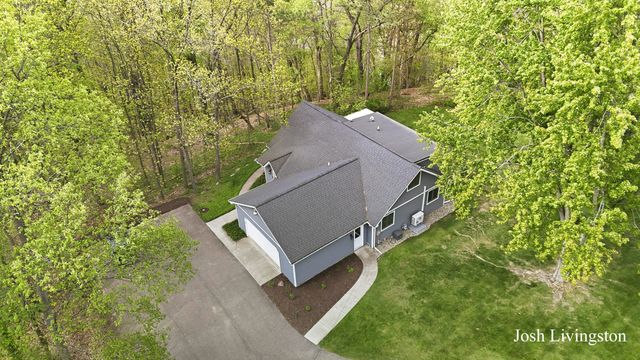 1551 Sargent Avenue Se, Ada Twp, MI 49301
