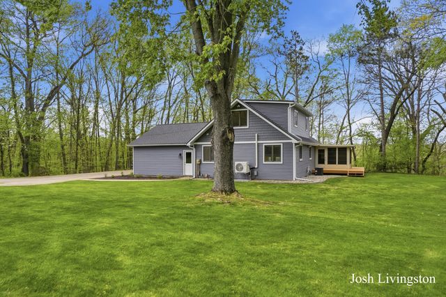 1551 Sargent Avenue Se, Ada Twp, MI 49301