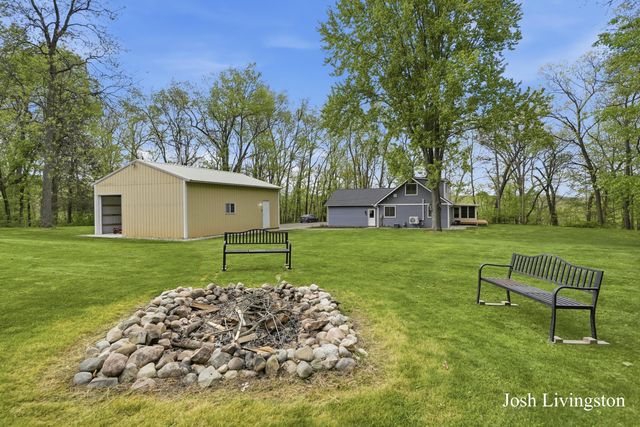 1551 Sargent Avenue Se, Ada Twp, MI 49301
