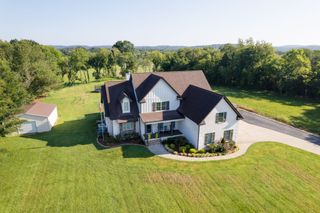 5825 Halls Hill Pike, Murfreesboro, TN 37130