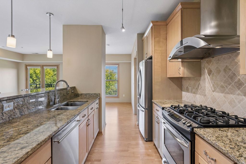 4100 Spring Street 309, Spring Park, MN 55384 — photo 4
