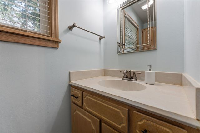 2520 E Gentle Oaks Lane, Fayetteville, AR 72703