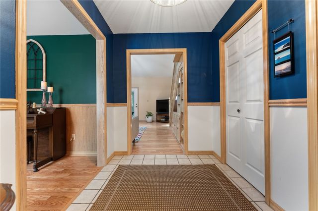 2520 E Gentle Oaks Lane, Fayetteville, AR 72703