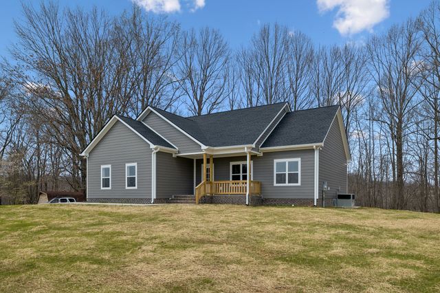 4083 Long Creek Rd, Lafayette, TN 37083
