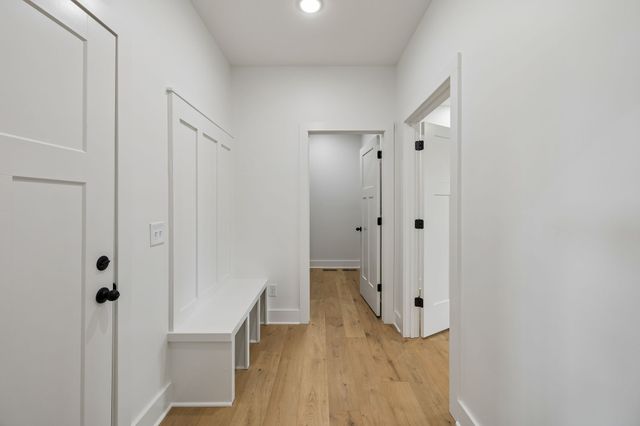 4083 Long Creek Rd, Lafayette, TN 37083