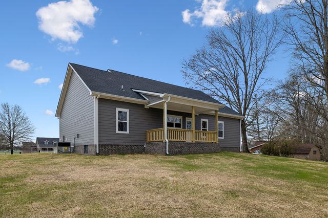 4083 Long Creek Rd, Lafayette, TN 37083