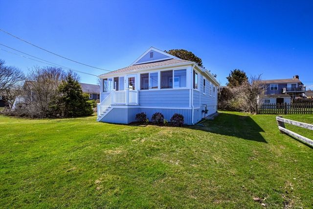 44 Carman Ave, Sandwich, MA 02563
