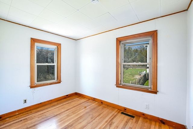 44 Carman Ave, Sandwich, MA 02563