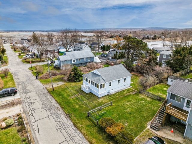 44 Carman Ave, Sandwich, MA 02563