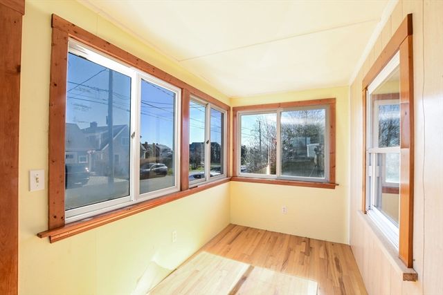 44 Carman Ave, Sandwich, MA 02563
