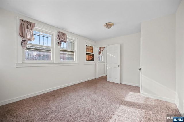 172 Hickory Street, Orange, NJ 07050