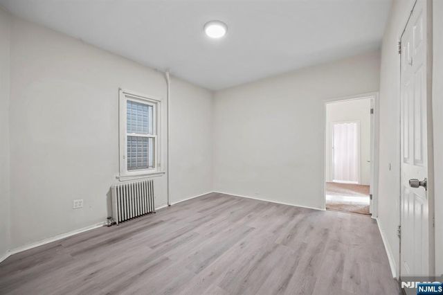 172 Hickory Street, Orange, NJ 07050