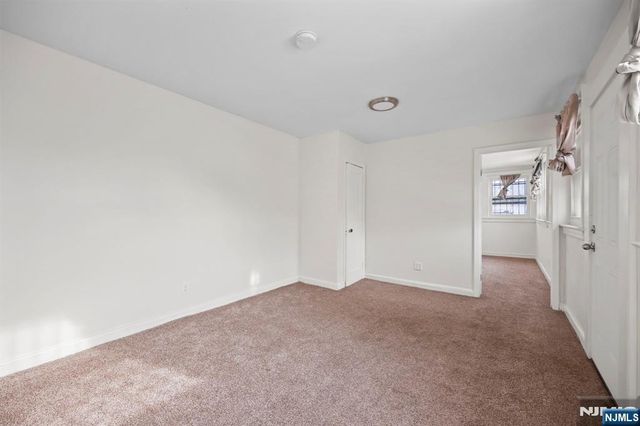 172 Hickory Street, Orange, NJ 07050