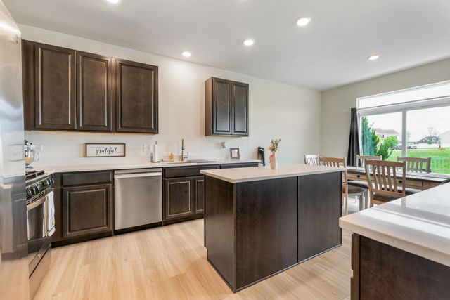 15027 W Quincy Circle, Manhattan, IL 60442
