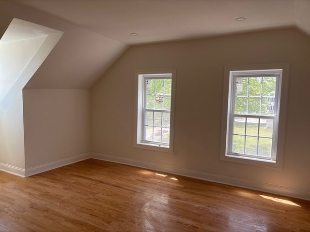 2 Mechanic St, Merrimac, MA 01860