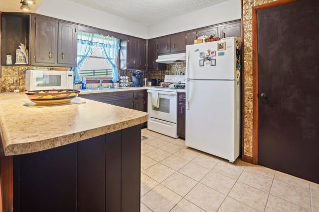 7199 W Hwy 80, Nancy, KY 42544