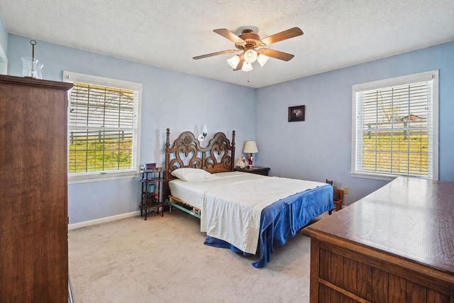 7199 W Hwy 80, Nancy, KY 42544