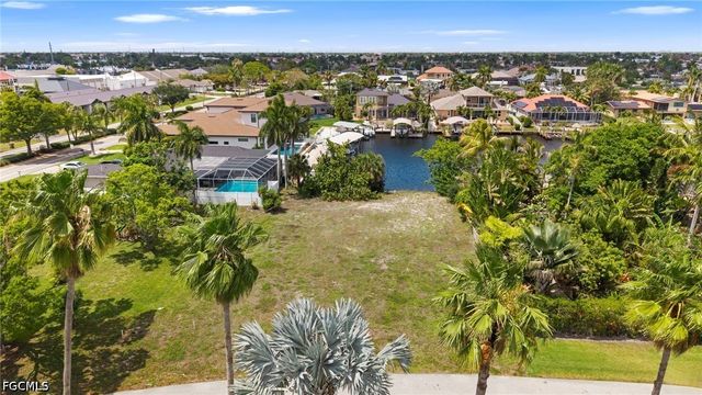 1709 SE 46th ST, Cape Coral, FL 33904