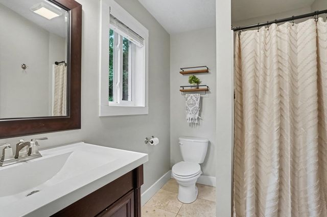 32190 Pinedale Lane, Gobles, MI 49055