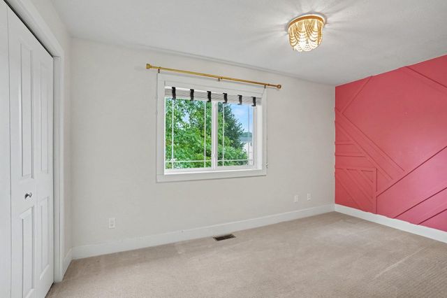 32190 Pinedale Lane, Gobles, MI 49055