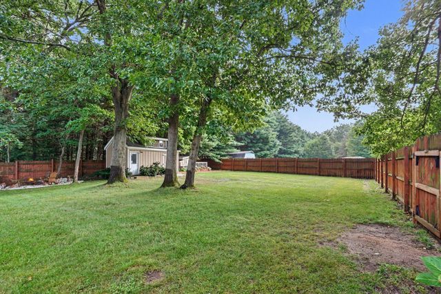32190 Pinedale Lane, Gobles, MI 49055