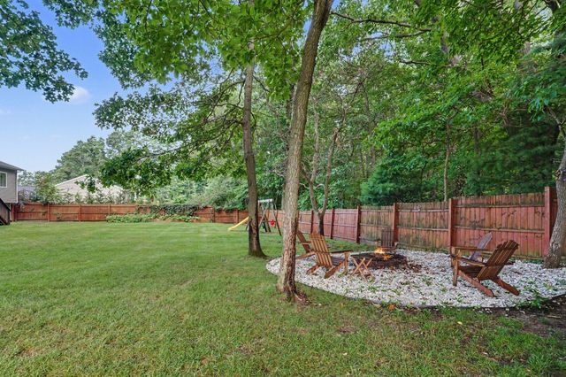 32190 Pinedale Lane, Gobles, MI 49055