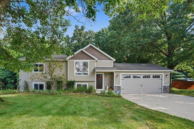 32190 Pinedale Lane, Gobles, MI 49055